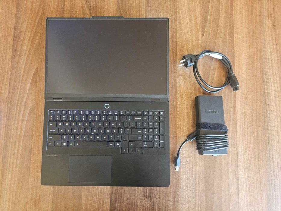 Laptop Lenovo Legion 5 Pro 16IRX10 | Core i9 | 1 TB SSD | 32 GB RAM | nVidia RTX 5060 8 GB VRAM | Garanție eMAG