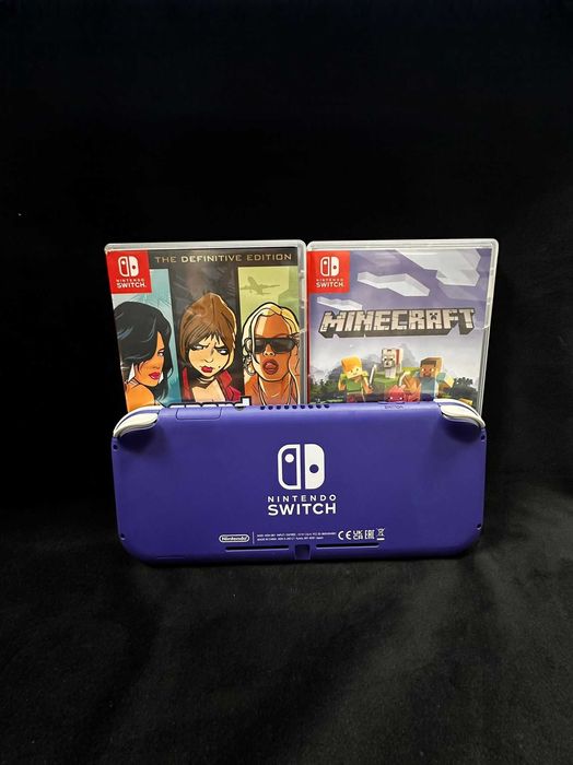 Nintendo Switch Lite + jocuri