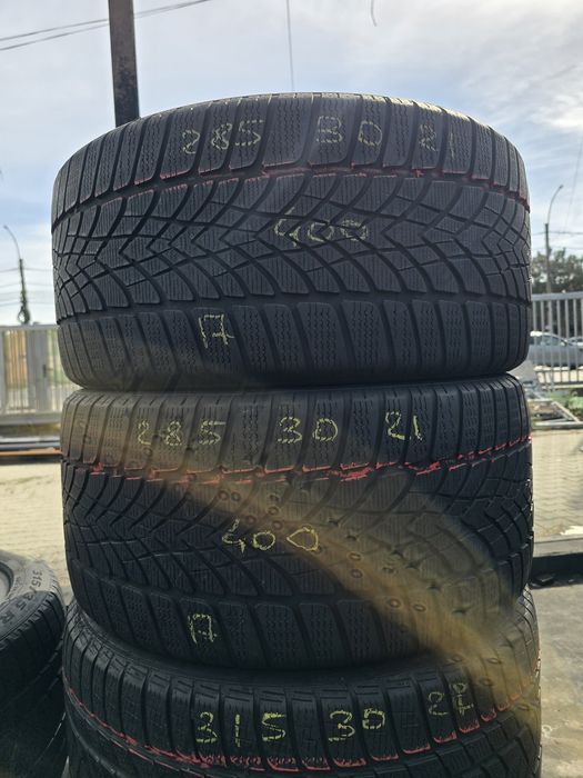 285 30 21 Dunlop m+s