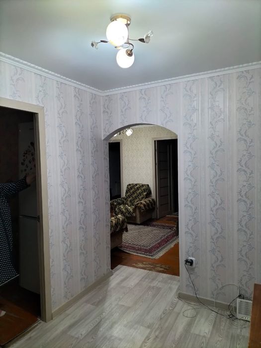 Продам 4х комнатную квартиру