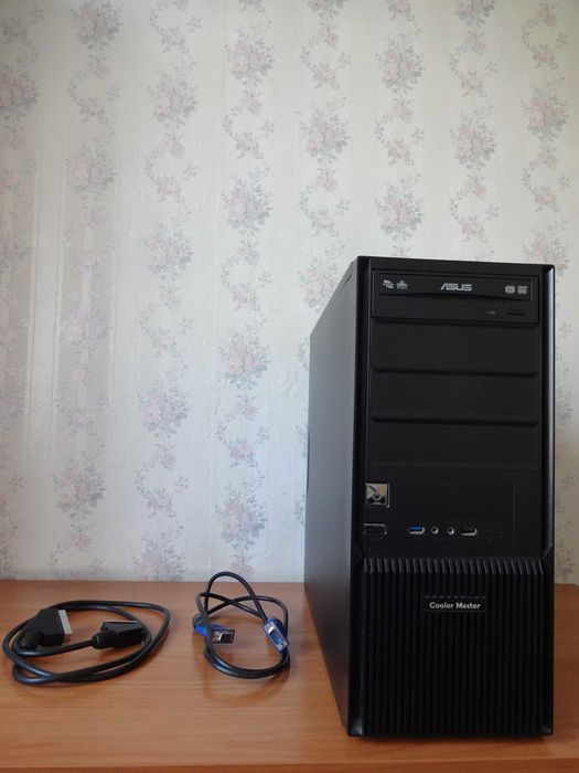компютър настолен