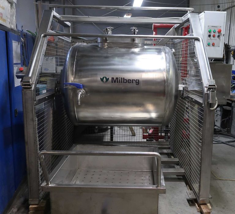 Маслобойка маслоизготовитель от 100 до 3000л для сливочного масла