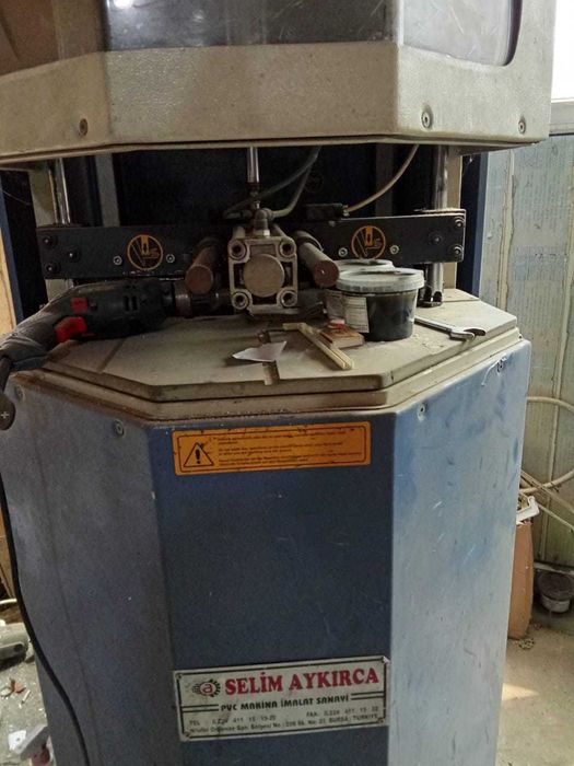 Продам станки для производства  пластиковых окон