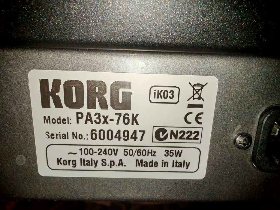 Продам, синтезатор KORG, в идеальном состоянии