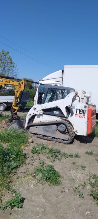 Услуги с мини багер, мини челелен товарач,самосвал(изкопи,къртене)