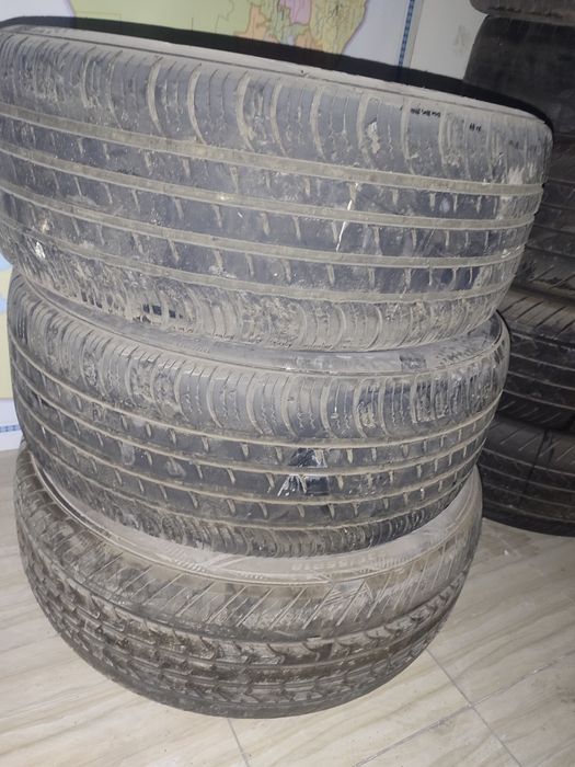 Kumho solus balon bor R18 245/60 8 dona