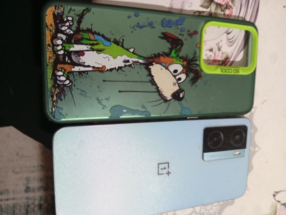 Продам телефон андроид