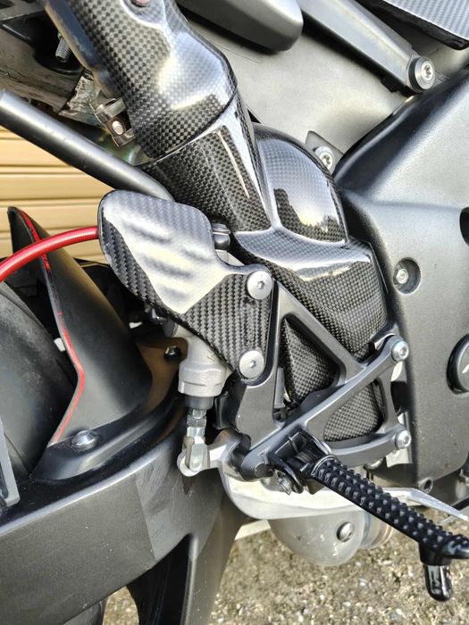 Карбонови предпазители Yamaha YZF R1 Heel Guard Covers