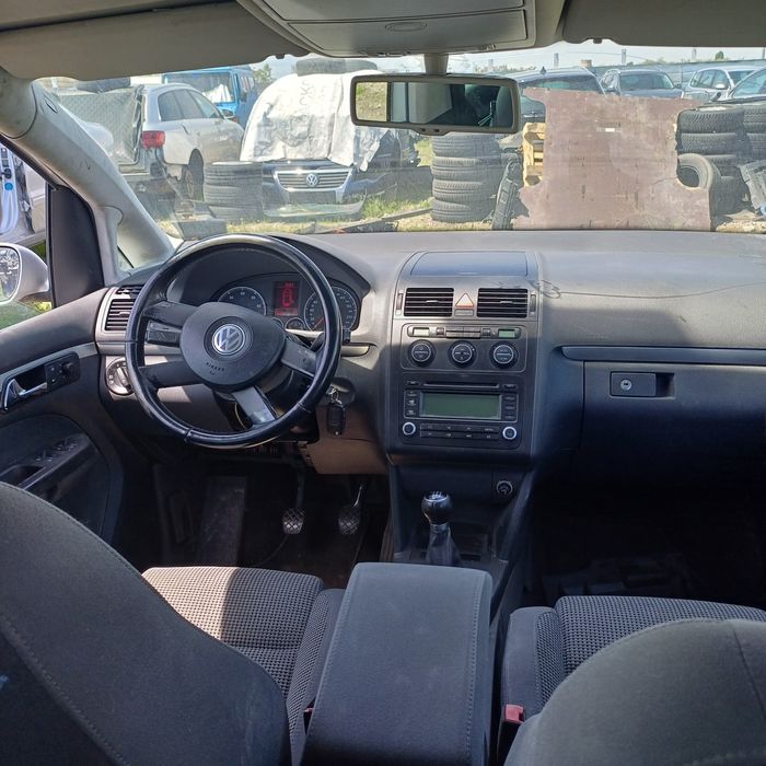 Vw Touran 1.9 тдиi На части