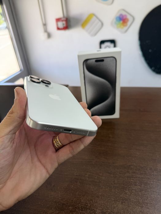 Vand Iphone 15 Pro Max 1 Tb Silver Full box