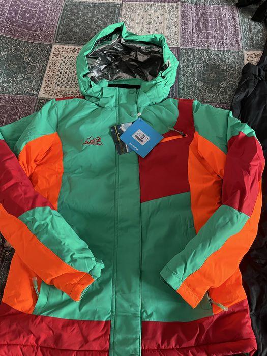 Горнолыжный костюм