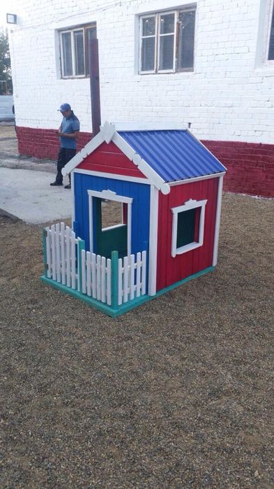 Деревянные детские домики