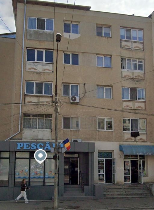 Apartament 4 camere !