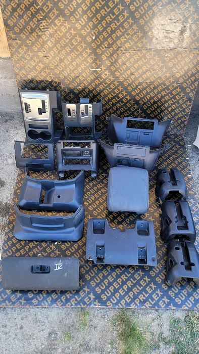 Паджеро пластик по салону