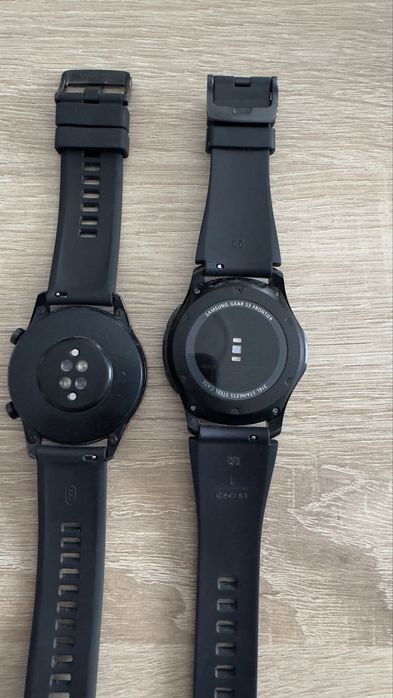 Smartwatch samsung s3 frontiere si huawei gt2