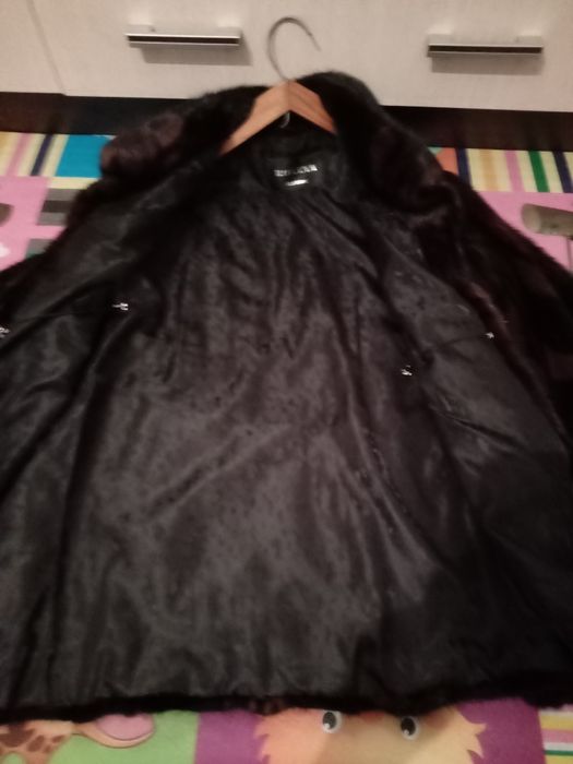 Продам шубу норковую