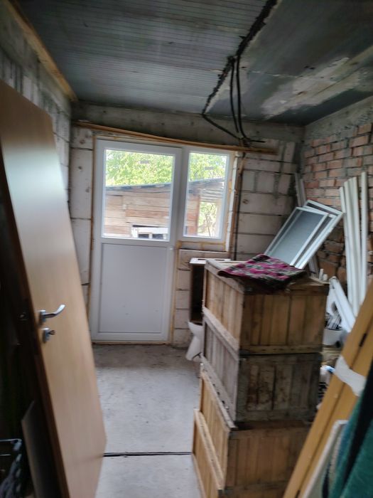 Vând casa Priboieni