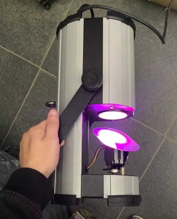 2x Scanner LED Futurelight DJ-LED Scan 100 Lumini de scena