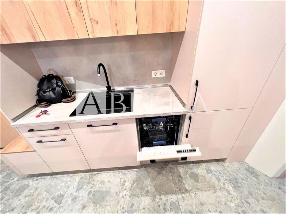 Дава се под наем Тристаен апартамент в София, Медицинска академия - 65 кв.м за 747.66 € - Снимка #8