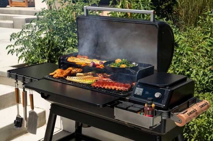 Inchiriez gratar/ smoker  Traeger Ironwood XL - Pentru Evenimete si Petreceri