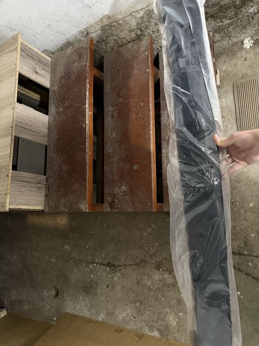 Продам оригинал решетку на BMW G05