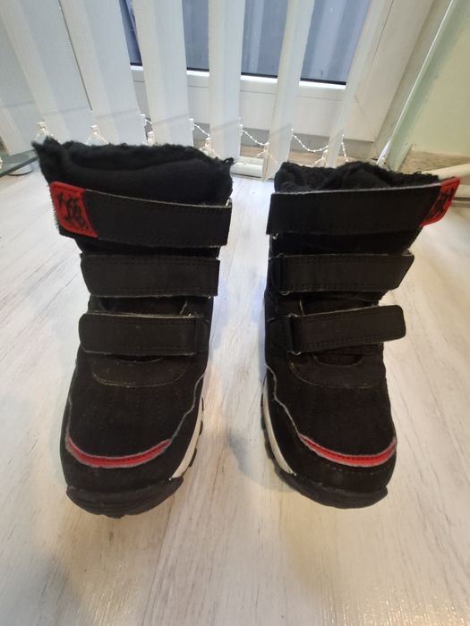 Светещи ботуши на Спайдърмен