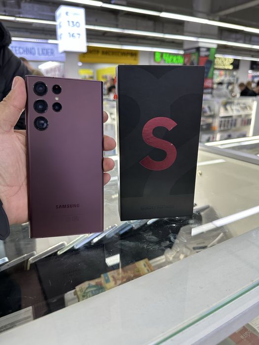 Samssung. S22 ultra идал