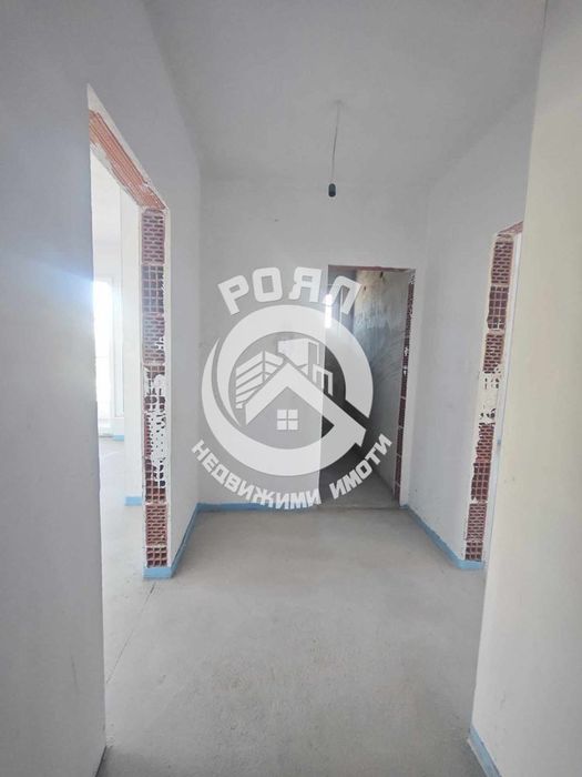 Продава се Двустаен апартамент в Пловдив, Коматевски възел - 72 кв.м за 1145 €/кв.м - Снимка #2