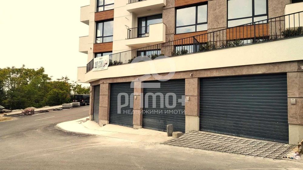 Продава се Гараж / Паркомясто в Велико Търново, Център - 23 кв.м за 1087 €/кв.м - Снимка #1