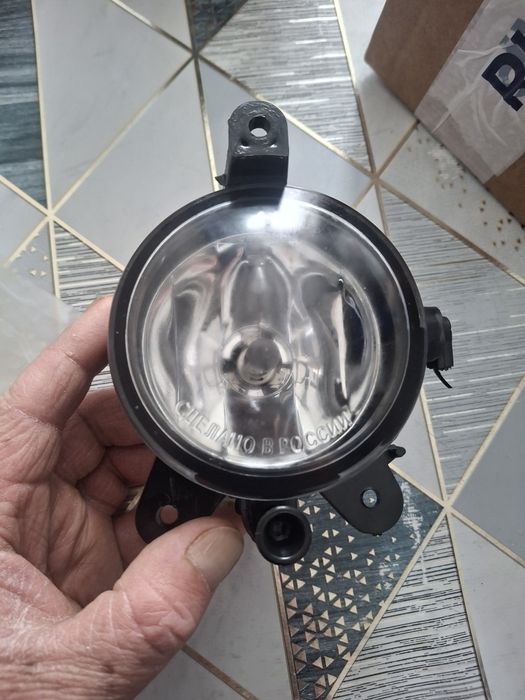 Продам туманики приора