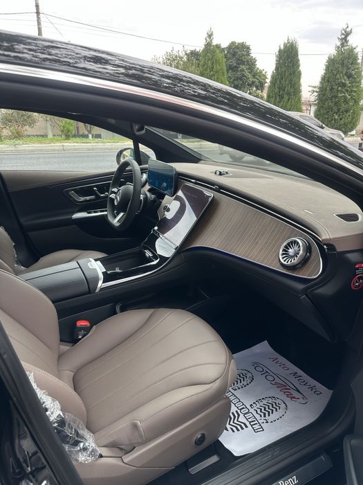Mercedes Benz EQE 500  4 matic