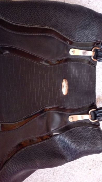 Дамска чанта от естествена кожа