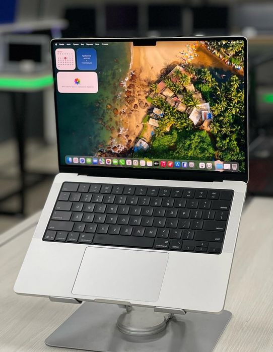 MacBook Pro M5 | 32/ 2Тб
