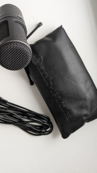 Microfon USB Audio-Technica – sunet foarte bun, stare excelentă