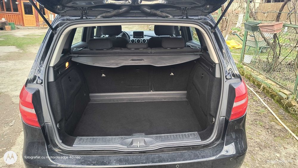 Mercedes B180 1.6 benzina 2012