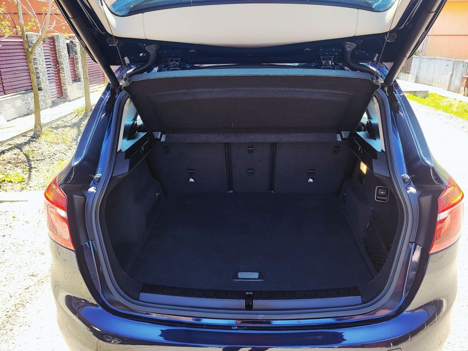 BMW seria 2 F45 automat hybrid