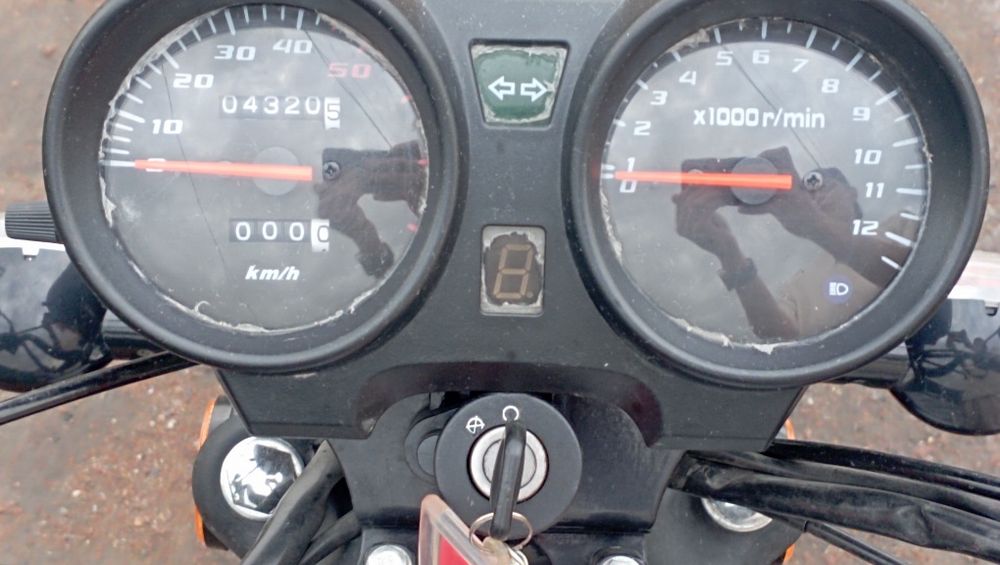 Мотоцикл yaqi 50cc