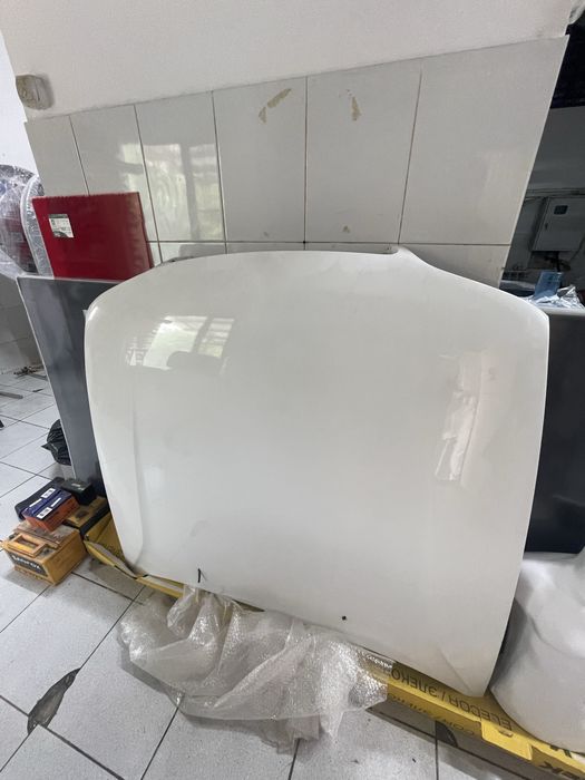 Продам капот toyota mark 2 90