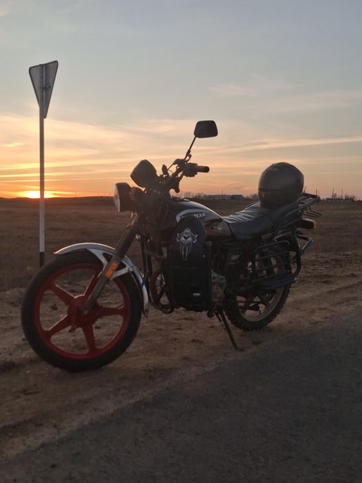 Мотоцикл сатылады