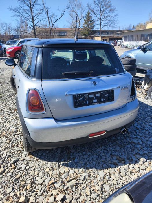 Mini Cooper R56 на части мини купър