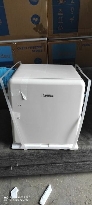 Мидеа мини холоденик