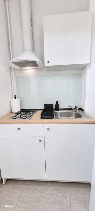 Proprietar – inchiriez garsonieră renovată, centrală proprie, Cișmigiu