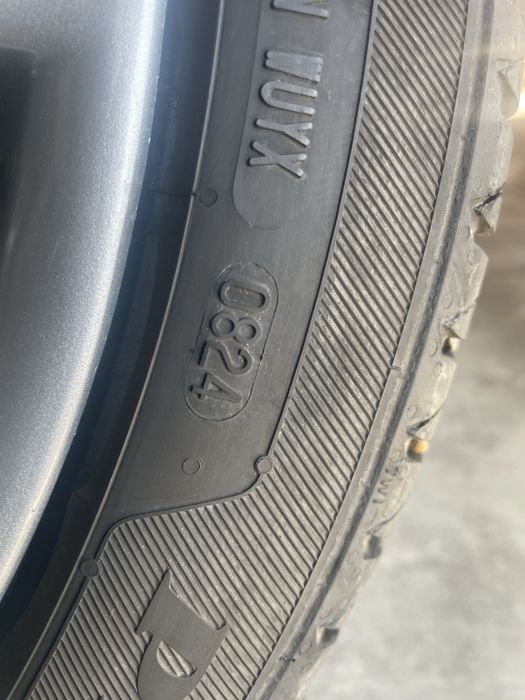 Джанти с гуми за БМВ(BMW) style 196