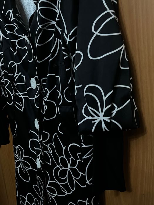 Шикарное пальто продам б/у