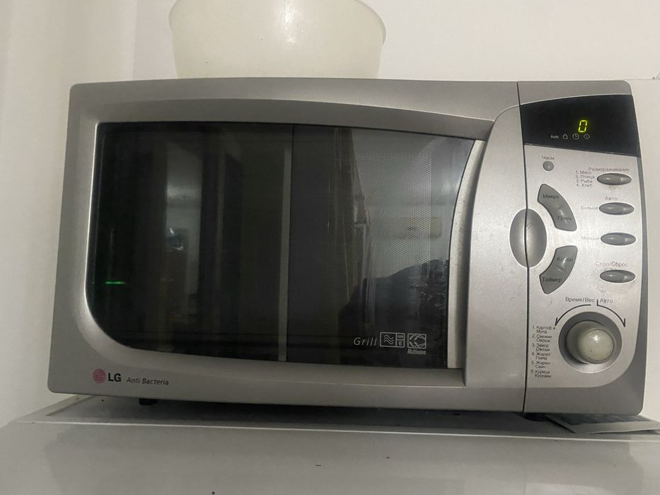 Продам микроволновую печь