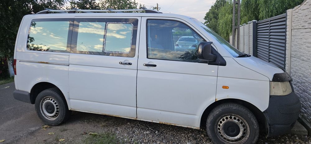 De vanzare VW T5
