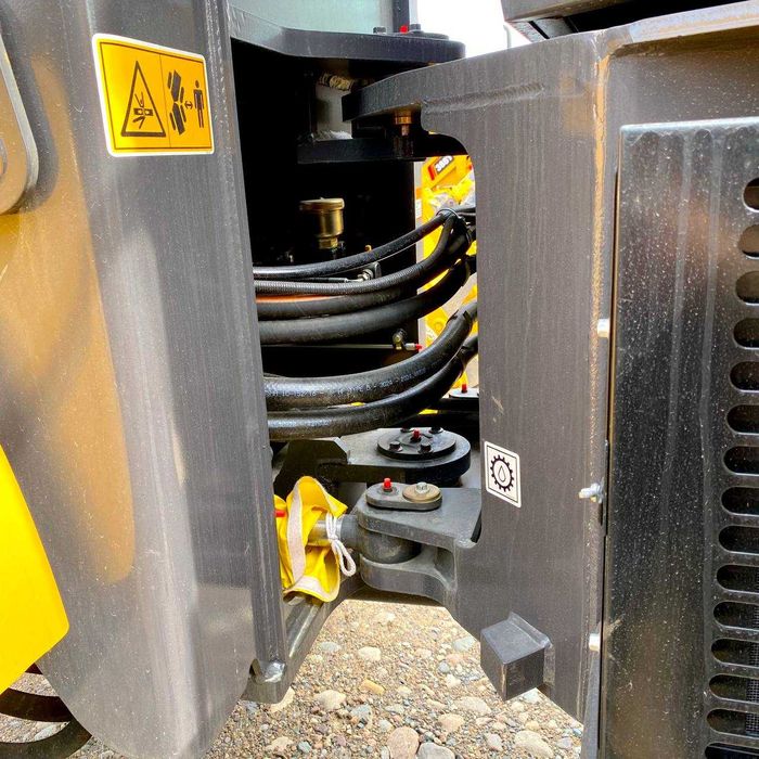 Погрузчик XCMG LW300FN