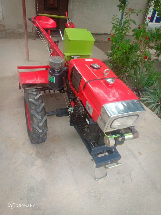 zubr mini traktr