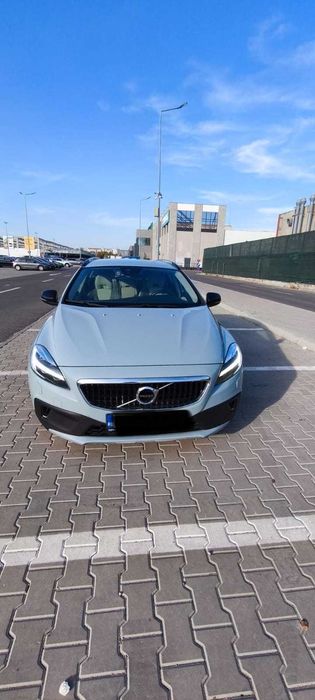 Volvo V40 cross country