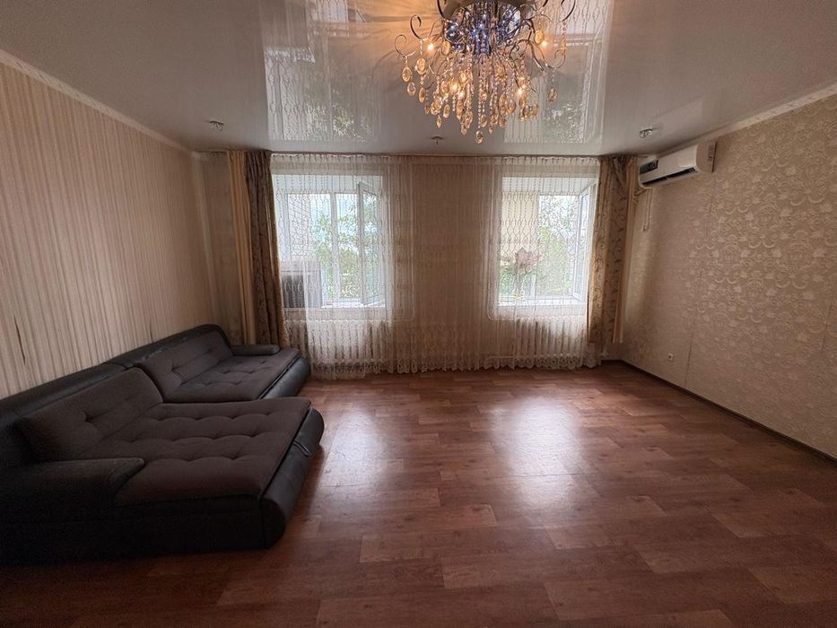 Продам 2 ком квартиру в 20 мик